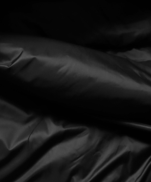 FIRST DOWN(ファーストダウン)の「First Down/ファーストダウン LIGHT BUBBLE DOWN JACKET 10D NYLON TAFFETA ダウンジャケット(ダウンジャケット/コート・メンズ・イエロー/ブルー/グリーン/ブラック・L/M/XL)」の12枚目の写真