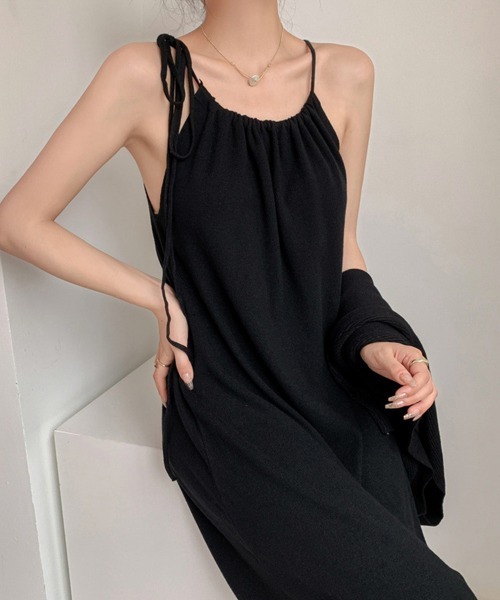 Miniministore(ミニミニストア)の「ホルターネックニットワンピース2点セット(ワンピース・レディース・アイボリー/ブラック/オリーブ/ベージュ・フリー)」の8枚目の写真