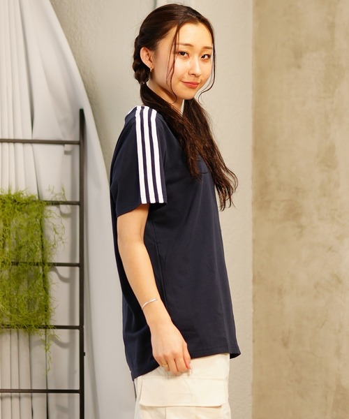 adidas（アディダス）の「adidas/アディダス Tシャツ ユーティリティ ワンポイント IXV18（Tシャツ/カットソー・レディース・ネイビー/ホワイト・L/M）」の16枚目の写真