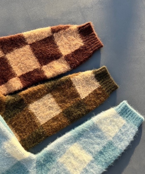 shesame(シーセム)の「モヘアライク起毛チェックニット(ニット/セーター・レディース・ブルー/ブラウン/カーキ・MEDIUM/LARGE)」の10枚目の写真
