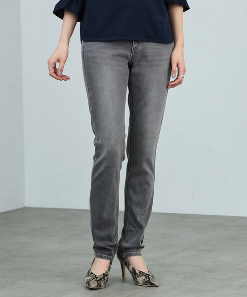 C17（シーセブンティーン）の「C17 スキニーデニムパンツ（デニムパンツ・レディース・ブラック/インディゴブルー/ブルー/アイボリー/ダークインディゴブルー/ブラック系その他/ライトインディゴブルー/グレー/ホワイト・32/30/31/27/28/29/26）」の6枚目の写真