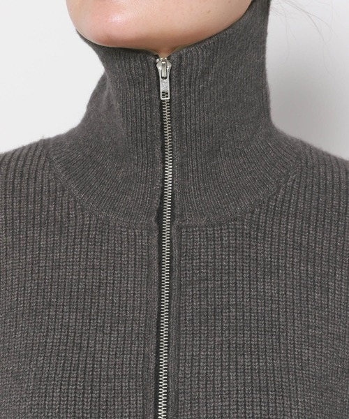LOWRYS FARM（ローリーズファーム）の「ＺＩＰクラッシュカーディガンＬＳ　996483（ニット/セーター・レディース・アイボリー/グレー/ブルー・FREE）」の4枚目の写真