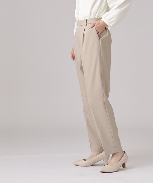 DRESKIP（ドレスキップ）の「◆【洗える/セットアップ可/通勤/入卒】美脚見え テーパードパンツ（その他パンツ・レディース・ベージュ/ブラック/ネイビー・03/02/04）」の15枚目の写真