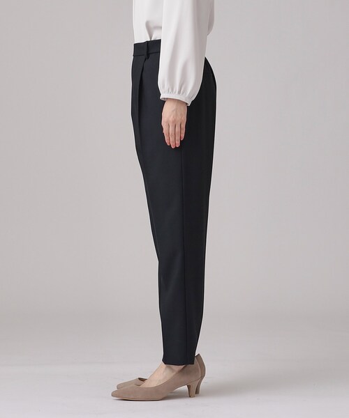 DRESKIP（ドレスキップ）の「◆【洗える/セットアップ可/通勤/入卒】美脚見え テーパードパンツ（その他パンツ・レディース・ベージュ/ブラック/ネイビー・03/02/04）」の12枚目の写真