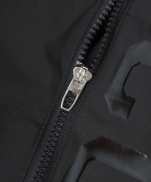 CONVERSE(コンバース)の「CONVESE/コンバース WATER REPELLENT FINISH 撥水加工 フードロゴ ファイバーダウン 中綿ジャケット フーディー レディース メンズ(ダウンジャケット/コート・メンズ・ホワイト/ブラック・L/M/LL)」の10枚目の写真