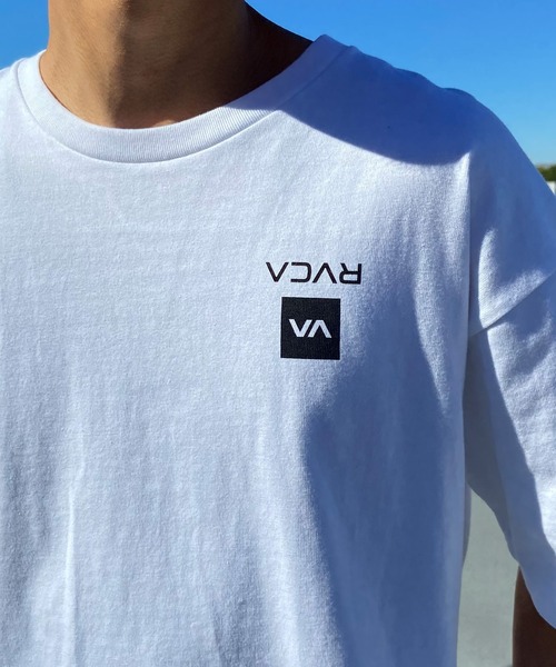 RVCA(ルーカ)の「RVCA/ルーカ オーバーサイズTシャツ 半袖Tee ボックスロゴ バックプリントT BE041-234(Tシャツ/カットソー・メンズ・スミクロ/ホワイト/モーブ系/カーキ・M/S/L)」の16枚目の写真