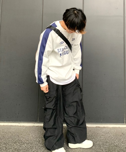 SHEPP（シープ）の「袖ライン ゲームシャツスウェット（スウェット・レディース・ネイビー/グレー・L/M）」の15枚目の写真