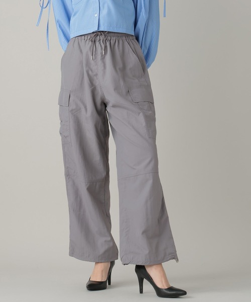 FOREVER 21（フォーエバー トゥエンティーワン）の「【2024SS】ナイロンカーゴパンツ（カーゴパンツ・レディース・ブラック/オフホワイト/グレー/ピンク・FREE）」の9枚目の写真