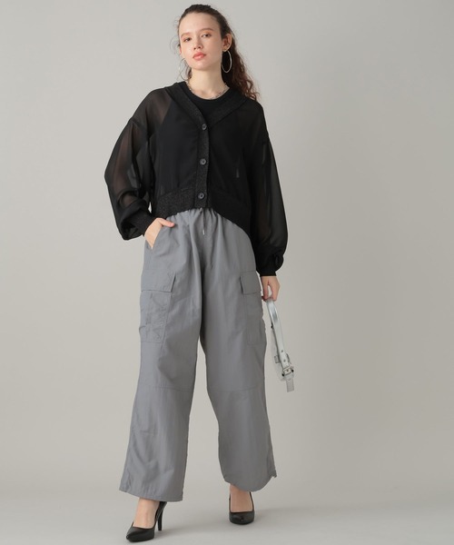 FOREVER 21（フォーエバー トゥエンティーワン）の「【2024SS】ナイロンカーゴパンツ（カーゴパンツ・レディース・ブラック/オフホワイト/グレー/ピンク・FREE）」の7枚目の写真