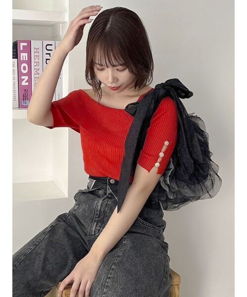 dazzlin（ダズリン）の「アンバランスボタンハーフスリーブニット（ニット/セーター・レディース・オレンジ/アイボリー/グレー/ブラック・FREE）」の15枚目の写真