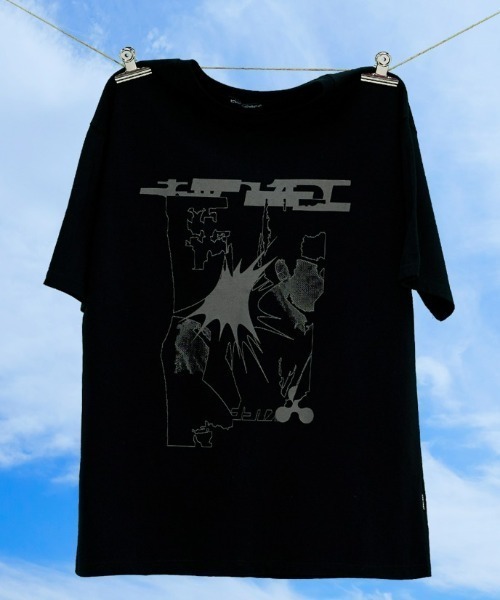 NASTY KICK(ナスティーキック)の「A'GEM/9 × .kom 『NASTY KICK/ナスティー キック』 Bloke Tee/ブローク 半袖Tシャツ(Tシャツ/カットソー・メンズ・チャコールグレー/ブラック/ホワイト・L)」の16枚目の写真