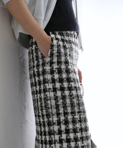 La TOTALITE（ラトータリテ）の「チェックタイトスカート（スカート・レディース・ブラック・38/36）」の7枚目の写真