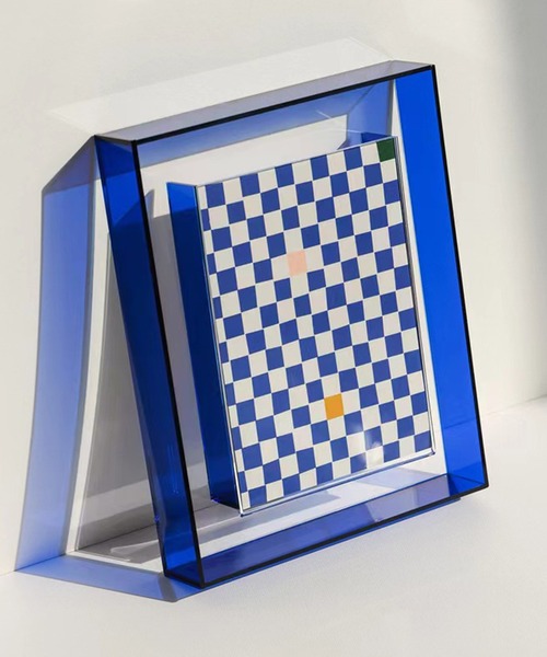 aimoha（アイモハ）の「アクリルフォトフレーム（フォトフレーム・レディース・ネイビー/グリーン/ライトグリーン/レッド/ワインレッド/グレー・MEDIUM）」の5枚目の写真