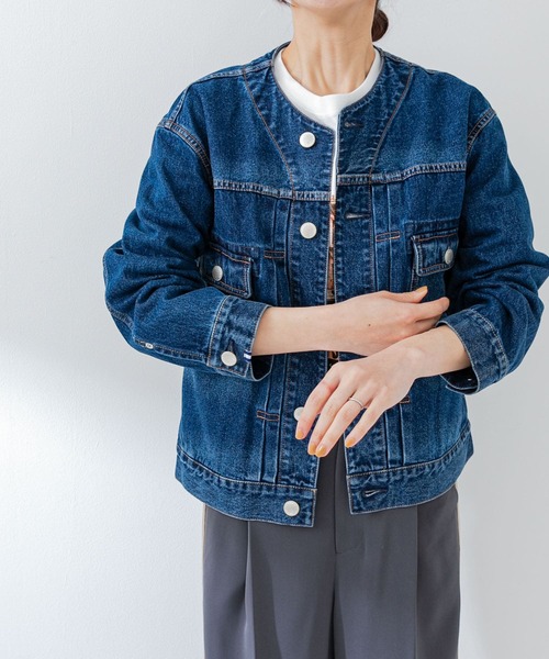 Moname（モナーム）の「Moname　CREW NECK JACKET（デニムジャケット・レディース・ブルー・FREE）」の2枚目の写真