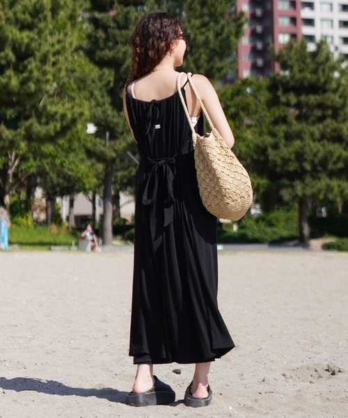 BILLABONG（ビラボン）の「BILLABONG/ビラボン キャミワンピース BE01C-352（ワンピース・レディース・ブラック/キナリ・L/M）」の15枚目の写真