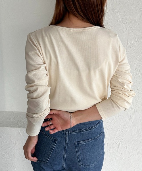 apres jour mignon（アプレジュールミニョン）の「ヘンリーネックリブプルオーバー【ZOZOTOWN限定アイテム】（Tシャツ/カットソー・レディース・杢グレー/ブラック/アイボリー/ネイビー/レッド・X-LARGE/フリー）」の9枚目の写真