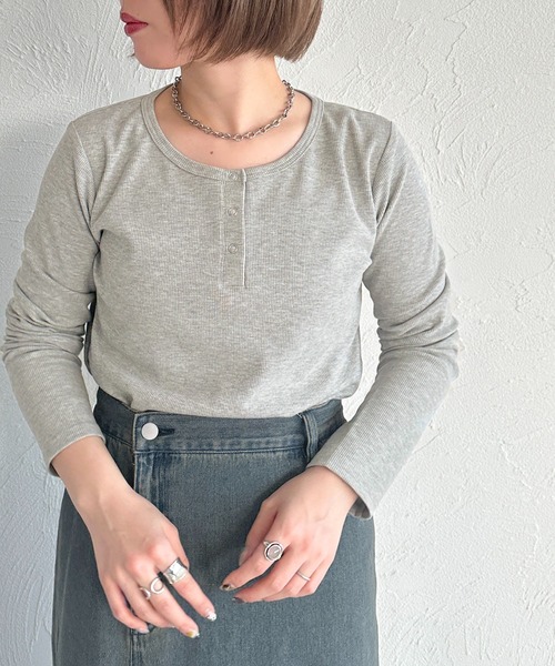apres jour mignon（アプレジュールミニョン）の「ヘンリーネックリブプルオーバー【ZOZOTOWN限定アイテム】（Tシャツ/カットソー・レディース・杢グレー/ブラック/アイボリー/ネイビー/レッド・X-LARGE/フリー）」の19枚目の写真