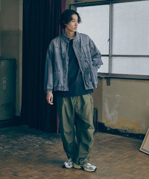 Bleme(ブレム)の「カットオフデザイン ロングスリーブ スリット入り ロゴ刺繍ルーズロンT(Tシャツ/カットソー・メンズ・ブラック/ホワイト/ネイビー・XL/S/M/L)」の6枚目の写真