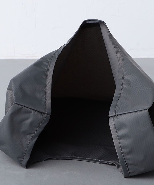 WEEKEND(ER)(ウィークエンダー)の「【別注】<WEEKEND(ER)> エコバッグ&ショルダーバッグ(エコバッグ/サブバッグ・メンズ・ブラック/グレー・FREE)」の11枚目の写真