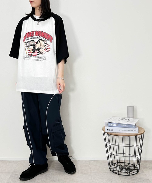 Ritzy（リッツィー）の「16/TC天竺 ラグランTシャツ(イーグル、モーターサイクル) レディース メンズ（Tシャツ/カットソー・メンズ・ホワイト系その他2/ブラック系その他/ホワイト×ブラック/ホワイト×グリーン/ホワイト×レッド/ホワイト系その他/ホワイト系その他3/ブラック×ホワイト・MEDIUM/LARGE/X-LARGE/SMALL）」の9枚目の写真