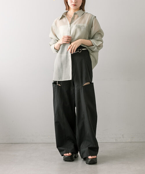 mline（エムライン）の「[mline]サイドカットパンツ（その他パンツ・レディース・ブラック/ベージュ/ライトグレー・1/2）」の9枚目の写真