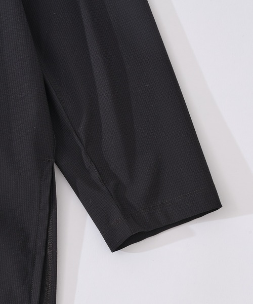 CIAOPANIC TYPY(チャオパニックティピー)の「ワッフルヘンリーオーバーサイズスタイルアップラッシュガード(水着・レディース・ブラック/カーキ/アイボリー・MEDIUM/LARGE)」の19枚目の写真