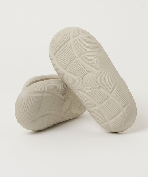 TAW&TOE(トーアンドトー)の「TAW&TOE/トーアンドトー ZEROVITY Flip Flop OG / リカバリーサンダル(サンダル・レディース・ブラック/オリーブ/ベージュ/ピンク/オフホワイト・23.0cm/24.0cm/25.0cm)」の19枚目の写真