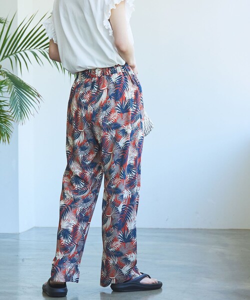 PENNEYS(ぺニーズ)の「PenneysHAWAII(ぺニーズハワイ)別注アロハパンツ(セットアップ対応)(その他パンツ・レディース・ベージュ/オレンジ/コバルトブルー/ネイビー・FREE)」の7枚目の写真
