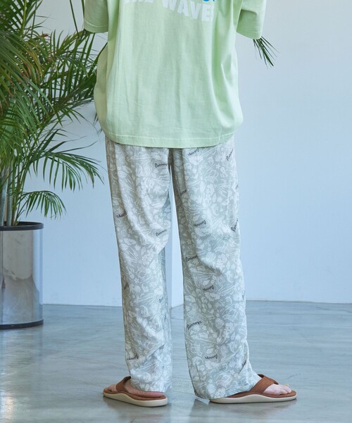 PENNEYS(ぺニーズ)の「PenneysHAWAII(ぺニーズハワイ)別注アロハパンツ(セットアップ対応)(その他パンツ・レディース・ベージュ/オレンジ/コバルトブルー/ネイビー・FREE)」の15枚目の写真