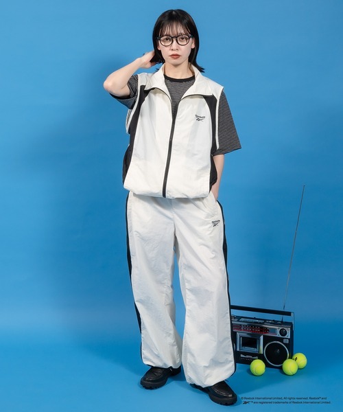 Reebok／Perushu別注 ナイロンベストセットアップ ネイビー 上下M セール】Reebok／Perushu別注 スタンドネック配色切り替え