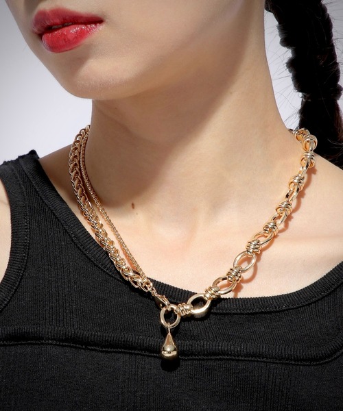 HARE（ハレ）の「モチーフツキチェーンネックレス(HARE)（ネックレス・レディース・シルバー/ゴールド/シルバー系その他/シルバー×ゴールド・FREE）」の4枚目の写真