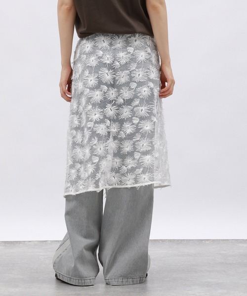 LAKOLE（ラコレ）の「スパンコールラップスカート / 129023（スカート・レディース・オフホワイト/ブラック・FREE）」の8枚目の写真