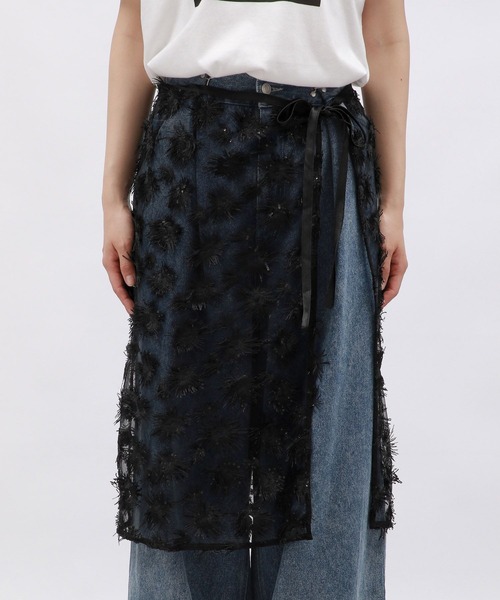 LAKOLE（ラコレ）の「スパンコールラップスカート / 129023（スカート・レディース・オフホワイト/ブラック・FREE）」の14枚目の写真