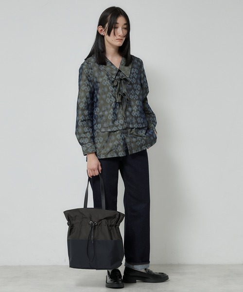 HIROKO HAYASHI（ヒロコハヤシ）の「LUINI（ルイーニ）トートバッグ（トートバッグ・レディース・ネイビー系6/グレー系/こしょう色系/カーキ/ライトグリーン/グレー系4・00）」の12枚目の写真