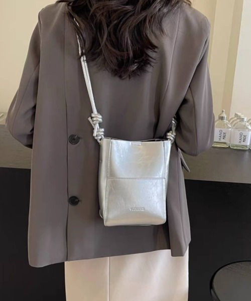 pumpkin port(パンプキンポート)の「サコッシュ 斜め掛けBAG(ショルダーバッグ・レディース・ベージュ/シルバー/アイボリー/ブラック/ブラウン/ゴールド・FREE)」の18枚目の写真