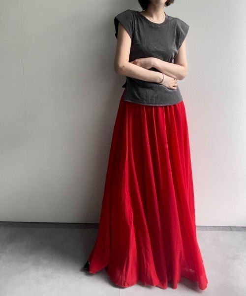 model:162㎝　着用サイズ：FREE