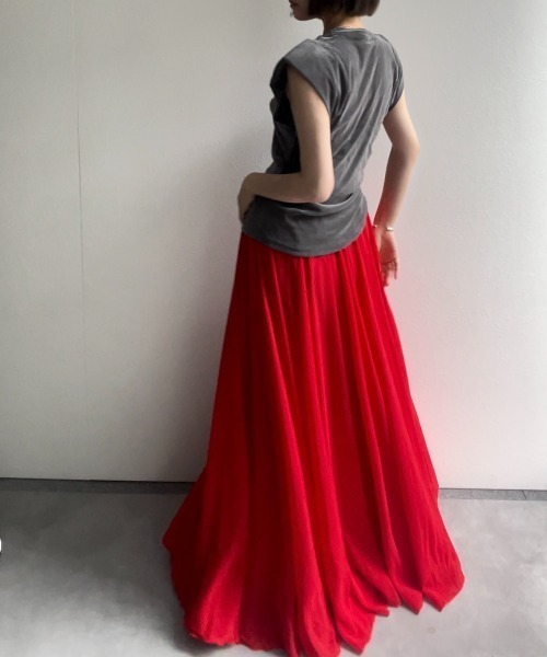 model:162㎝　着用サイズ：FREE