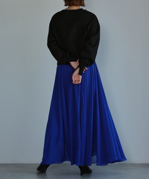 model:163,5㎝　着用サイズ：FREE