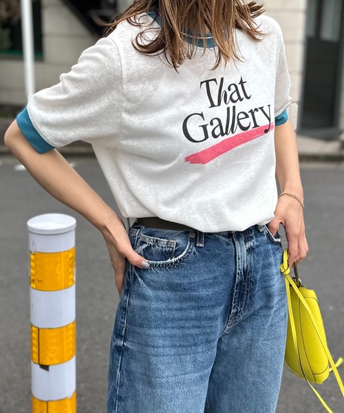 mi via loca(ミヴィアロカ)の「リネンライクスラブ天竺 That Gallery ロゴ リンガーTシャツ(Tシャツ/カットソー・レディース・オフホワイト/ナチュラル/スミクロ・FREE)」の5枚目の写真
