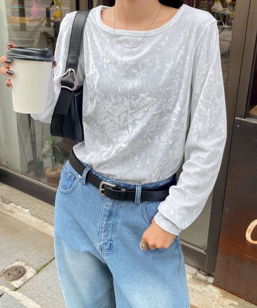 Chillfar(チルファー)の「カラーベロアロンTEE(Tシャツ/カットソー・レディース・ネイビー/ピンク/アイボリー/ブラック/グレー/ブルー/バーガンディー・FREE)」の2枚目の写真