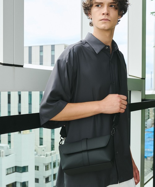 UNITED TOKYO（ユナイテッドトウキョウ）の「MINI POSTMAN BAG