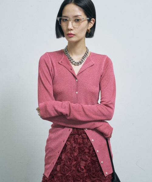 yae(ヤエ)の「Everyday slim fit cardigan / エブリデイスリムフィットカーディガン(カーディガン/ボレロ・レディース・グレー/レッド/ブラック/ピンク/ライトブルー/フューシャピンク/ライトグリーン/ゴールド・FREE)」の22枚目の写真
