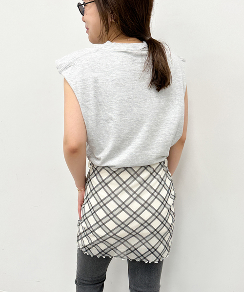 U by SPICK&SPAN（ユーバイスピックアンドスパン）の「【SCREEN STARS/スクリーンスターズ】別注ロゴN/S TEE2（Tシャツ/カットソー・レディース・ライトグレー/ブラック系その他・FREE）」の7枚目の写真