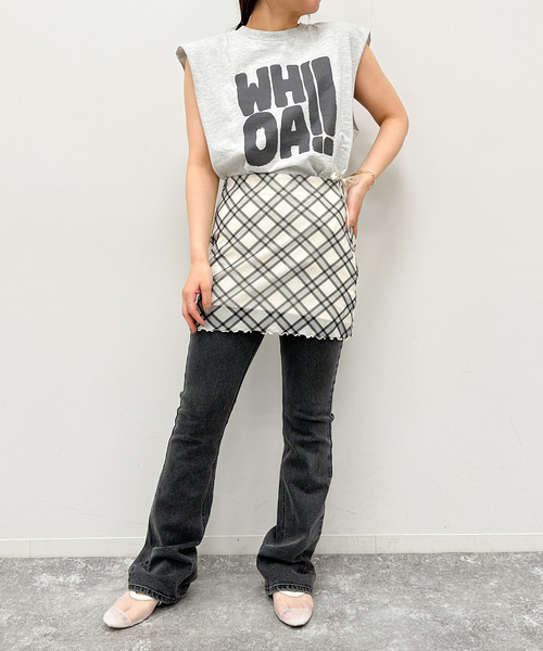 U by SPICK&SPAN（ユーバイスピックアンドスパン）の「【SCREEN STARS/スクリーンスターズ】別注ロゴN/S TEE2（Tシャツ/カットソー・レディース・ライトグレー/ブラック系その他・FREE）」の6枚目の写真