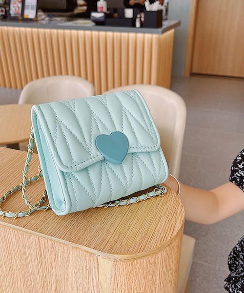 CERCA（チェルカ）の「lulunoix/ハートキルティングショルダーバッグ N15287（ショルダーバッグ・キッズ・ブラック/ピンク/グリーン/ホワイト/パープル・FREE）」の9枚目の写真