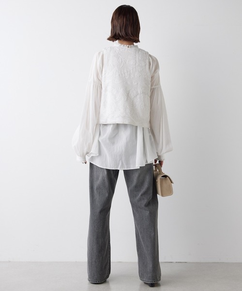 Whim Gazette（ウィムガゼット）の「エンブロイダリージレ（ベスト・レディース・オフホワイト/ブラック・FREE）」の16枚目の写真