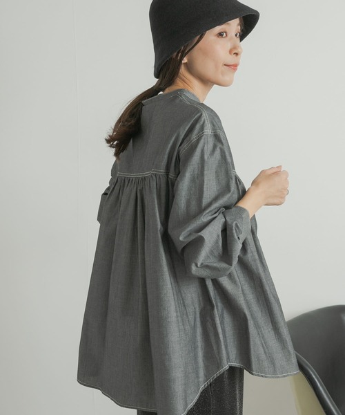 URBAN RESEARCH DOORS（アーバンリサーチドアーズ）の「ダンガリーステッチシャツ（シャツ/ブラウス・レディース・ブルー/ブラック・MEDIUM）」の3枚目の写真