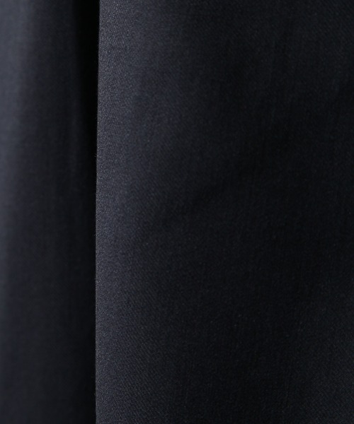 NILWAY（ニルウェイ）の「420g/m TR 2タック センタープレス ワイドストレートスラックス / 2タック デザイン ワイドストレートスラックス 【セットアップ対応】（スラックス・メンズ・モスグリーン系/チャコール/ブラック/ネイビー/ホワイト・SMALL/MEDIUM/LARGE）」の16枚目の写真