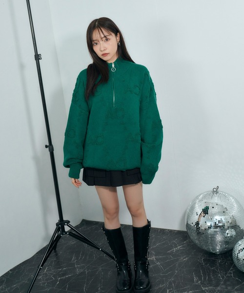 ANDGEEBEE(アンジービー)の「UNISEX モノグラムハーフジップニット(ニット/セーター・レディース・グリーン/アイボリー・FREE)」の3枚目の写真