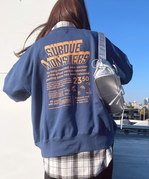 AS KNOW AS plus（アズノゥアズプラス）の「◇ワンポイントロゴ刺繍 おばけプリントオーバーサイズスウェットプルオーバー（スウェット・レディース・グリーン/スミクロ/キナリ/杢グレー/ホワイト系/ブラック系/アイボリー系/ブルー/ブラック系1/アイボリー系1/パープル系1/ベージュ系1・FREE）」の11枚目の写真